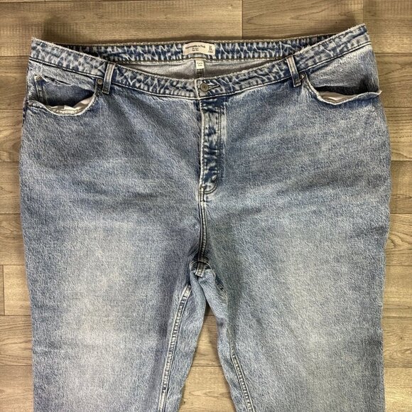 Abercrombie & Fitch Curve Love High Rise Dad Jeans Stone Wash sz 37/24 Long - Picture 4 of 8